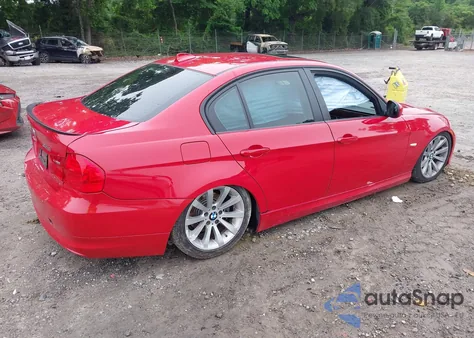 2011 BMW 328I из США, поврежденный, VIN WBAPH7C54BE683105